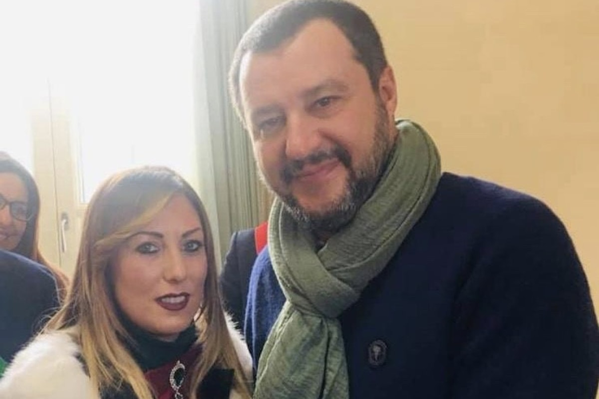 Salvini dice no alla mafia incontrando membri di organizzazioni camorristiche?