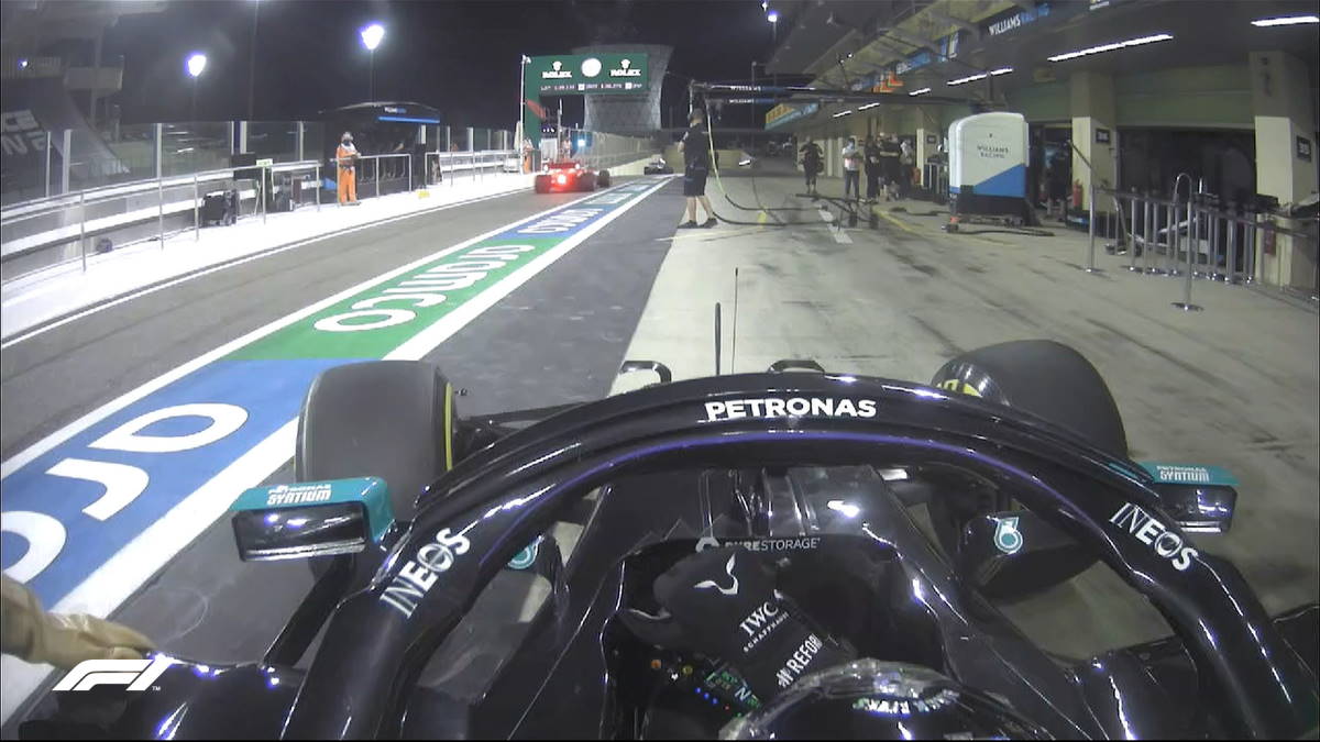 Formula 1, Hamilton di nuovo in pista ad Abu Dhabi con le Mercedes davanti nelle libere del venerdì