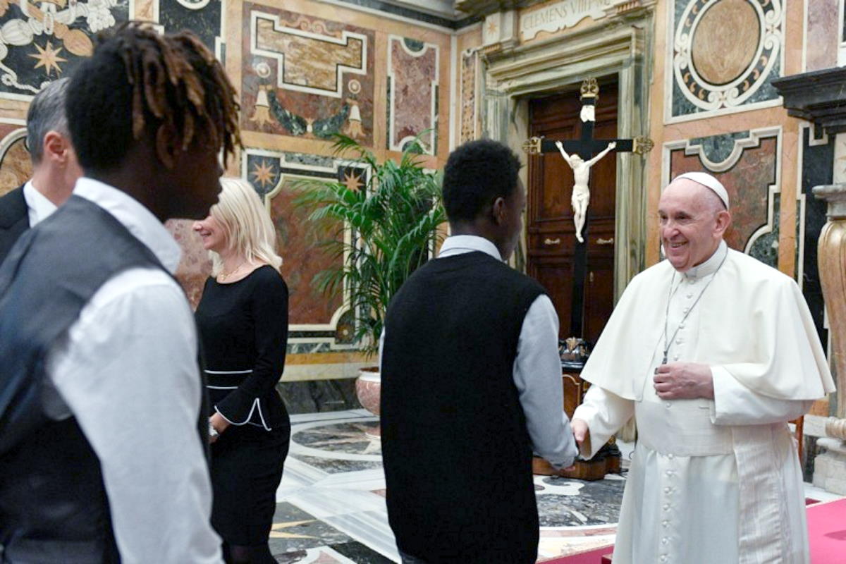Papa Francesco: gli immigrati sono una ricchezza che invita una società a crescere