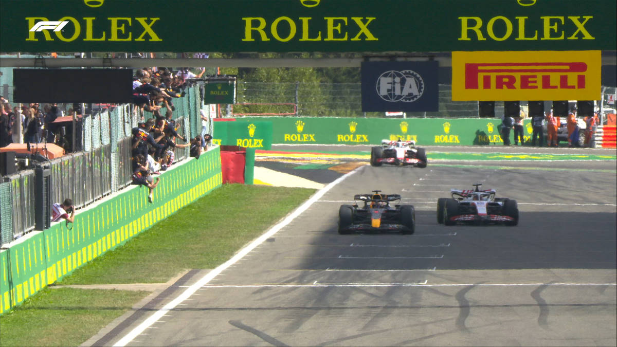 Formula 1, in Belgio superiorità schiacciante della Red Bull che con Verstappen e Perez fa un'altra doppietta