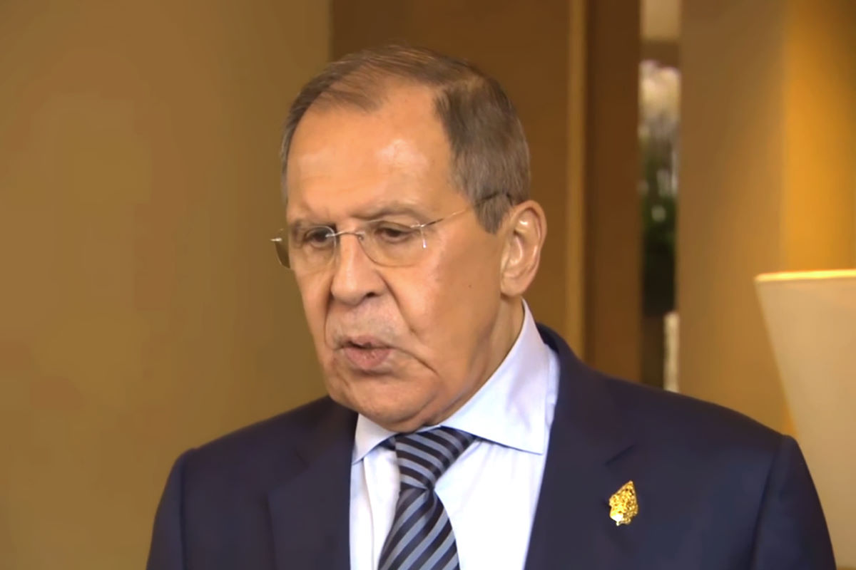 Lavrov ha definito irrealistiche le condizioni elencate da Zelensky per il piano di pace