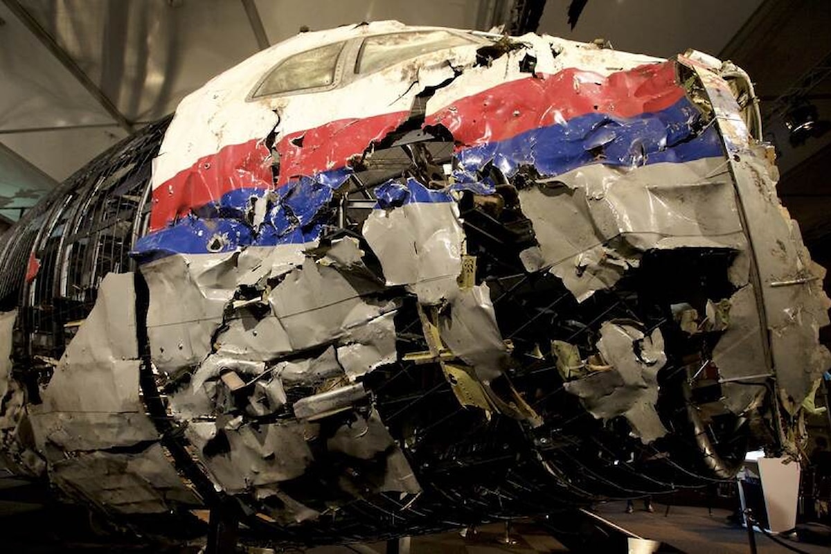 Disastro aereo nel cielo dell'Ucraina del 17 luglio 2014, volo MH17 Amsterdam Kuala Lampur