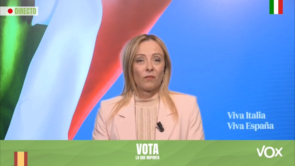 Meloni agli spagnoli: votate Franco... ops... no, votate Vox