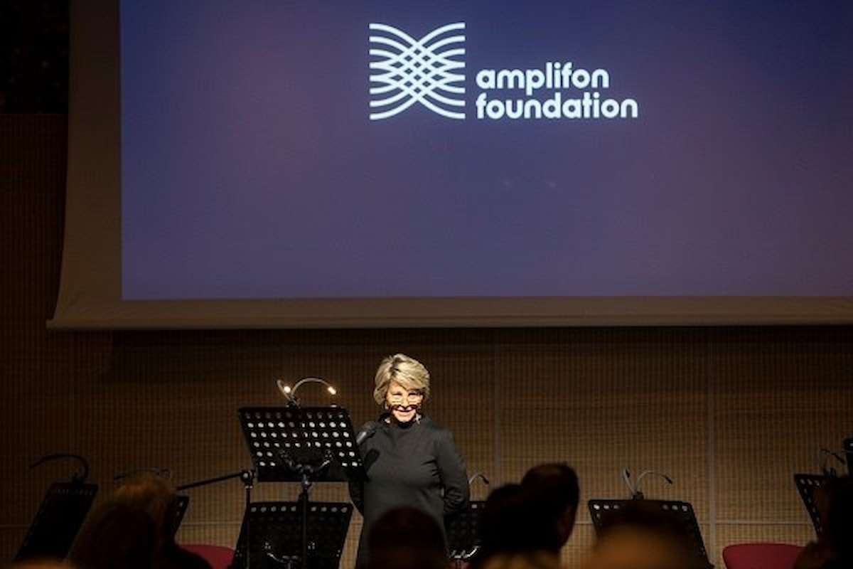Susan Carol Holland: presentato alla Scala di Milano il “Manifesto della Gentilezza”
