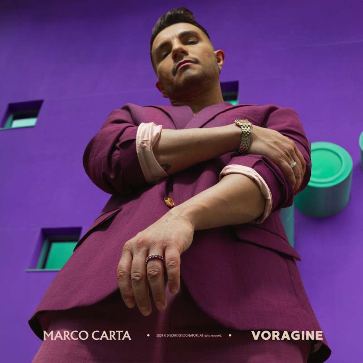Voragine è il nuovo singolo di Marco Carta, disponibile su tutte le piattaforme digitali dal 17 maggio