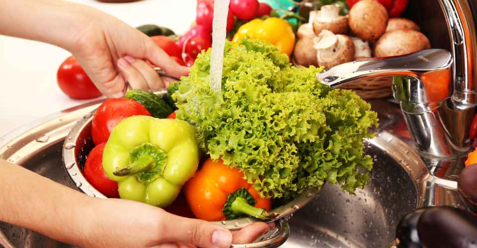 Frutta e Verdura: pulite, protette, perfette! La guida essenziale per il tuo benessere