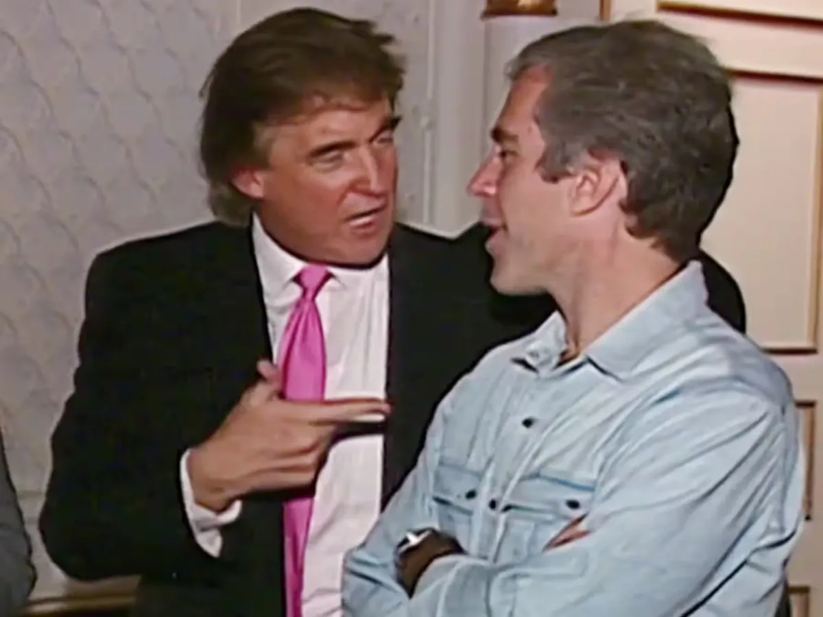 Trump nega legame con Epstein dopo la pubblicazione di una lettera controversa: È un falso