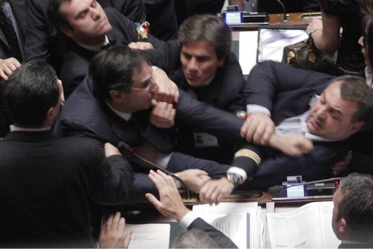 La Polis era nata, per far uscire il cittadino dalla Tirannia. Realtà o bugia, ardua la sentenza .
