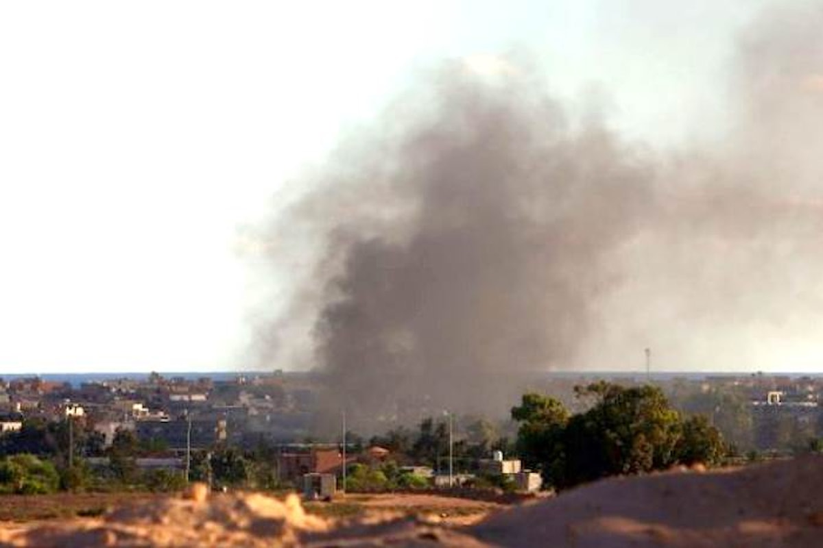 Pinotti alla Camera sulla Libia: basi e spazi aerei italiani a supporto dei bombardamenti USA