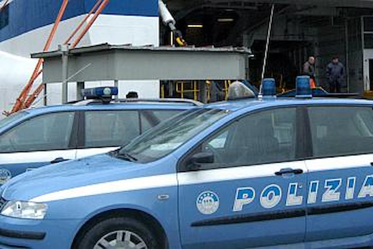 Riciclaggio auto: controlli e sequestri al porto di Salerno