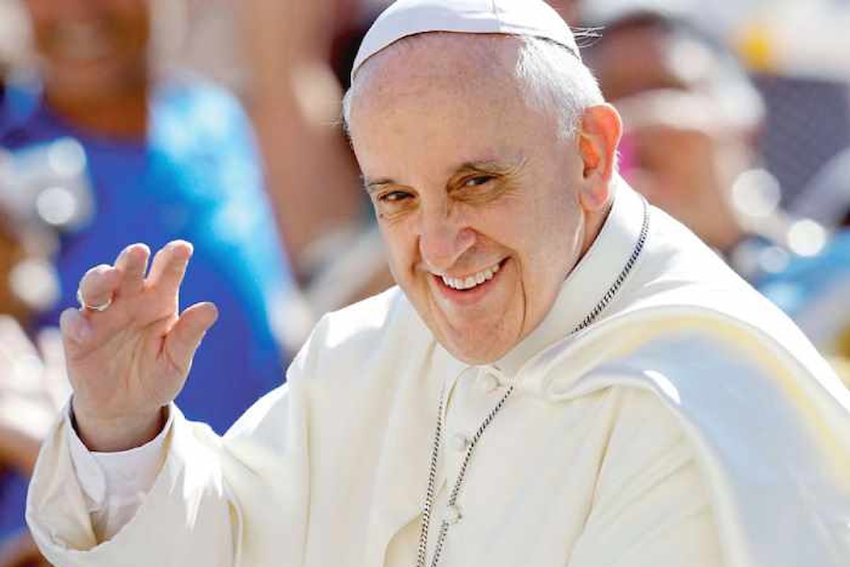 Papa Francesco apre alla possibilità di affidare le parrocchie anche a viri probati