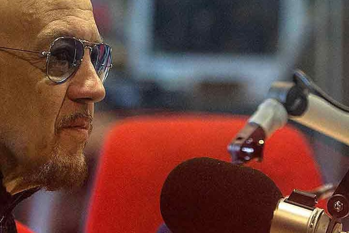 Su Radio 24 Enrico Ruggeri conduce Il Falco e il Gabbiano: la programmazione della settimana