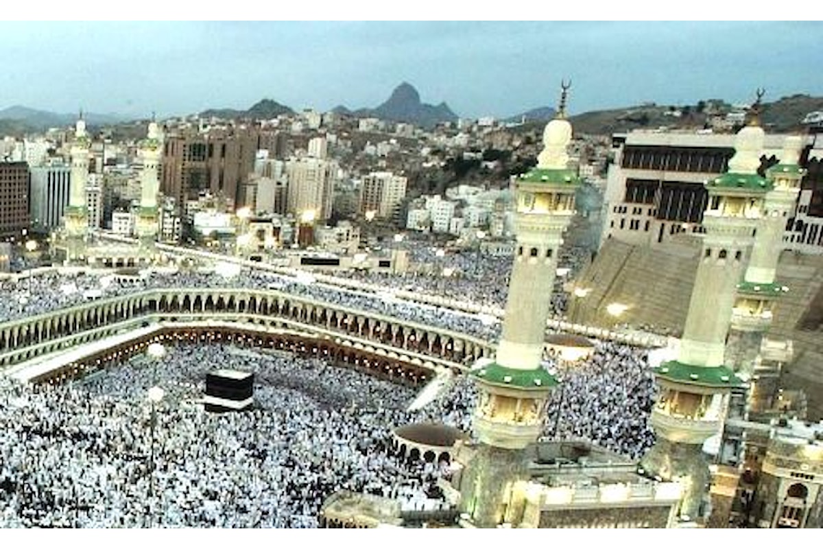 Teheran vieta la Umra: niente più pellegrinaggio alla Mecca
