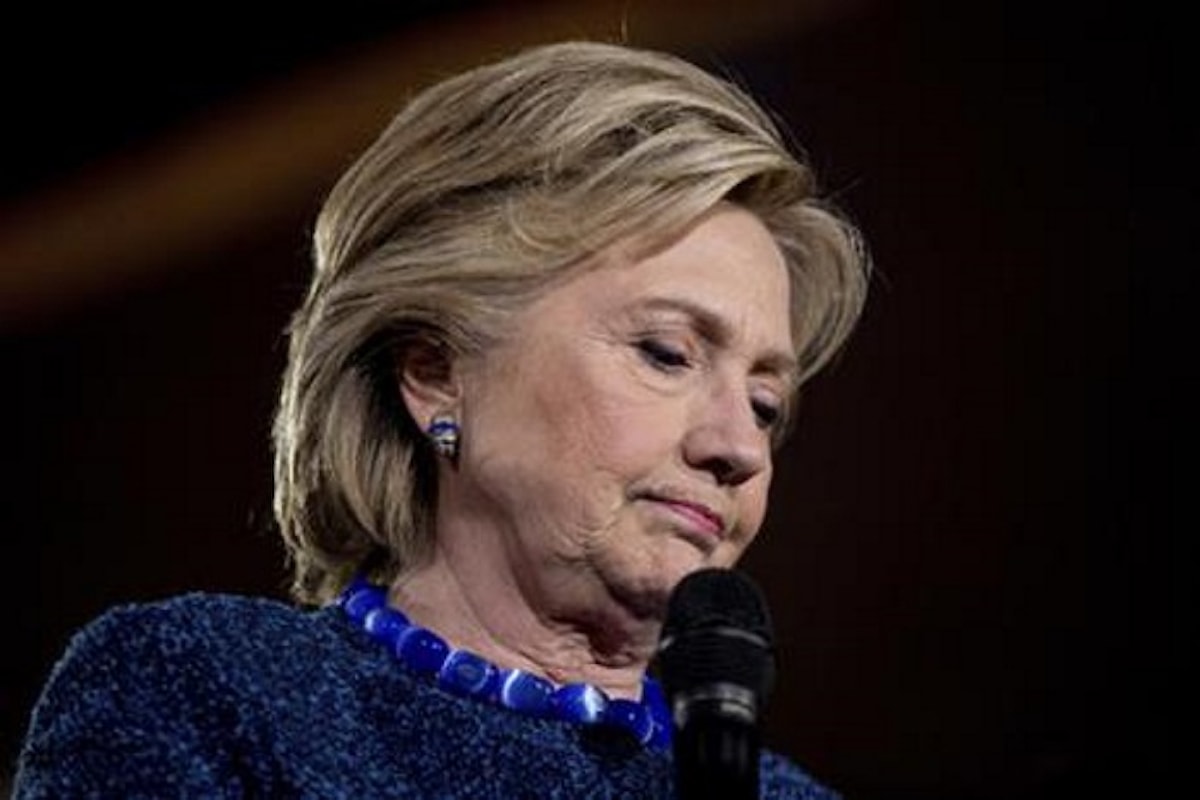 Riprendono le indagini della FBI sulle email della Clinton