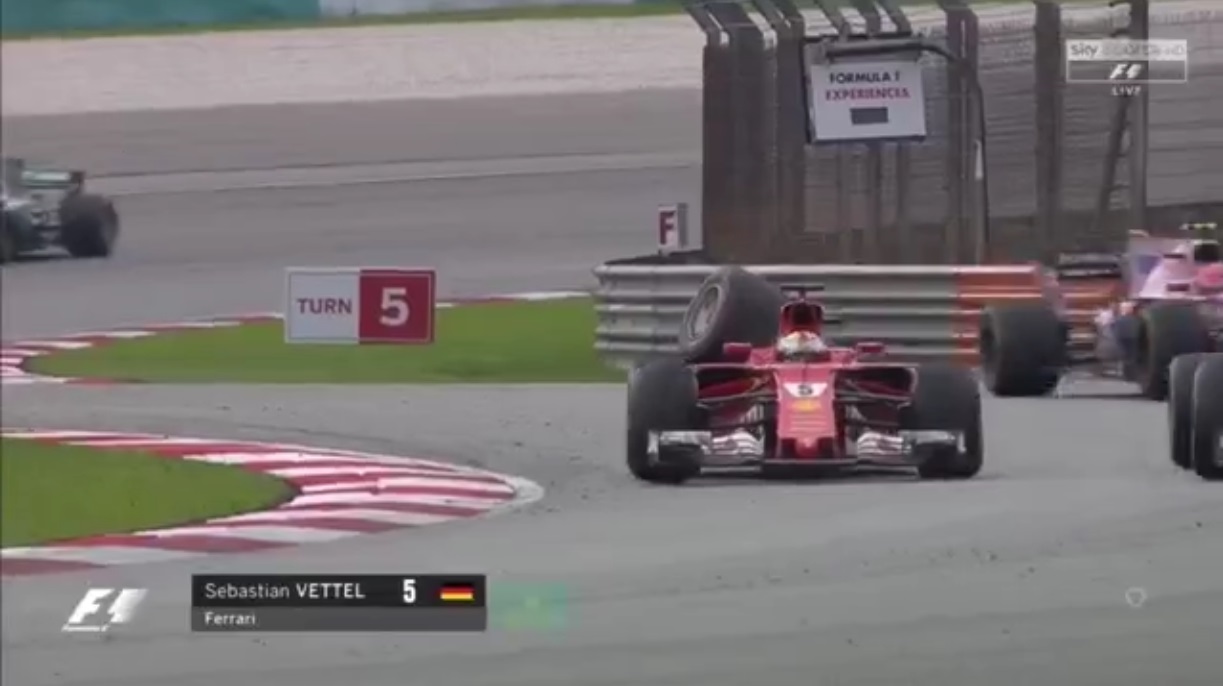 Ferrari, il cambio di Vettel è da sostituire, ma c'è un modo per evitare la penalità